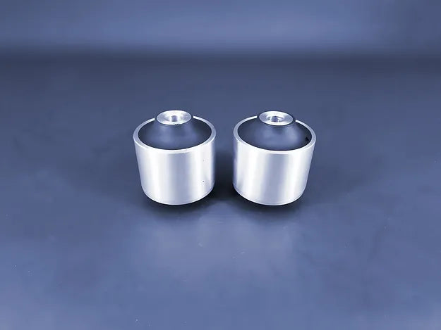 Control arm bushing set