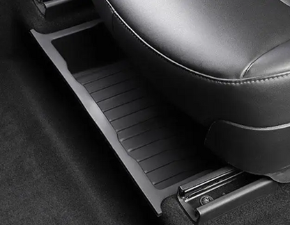 Under seat pull-out storage