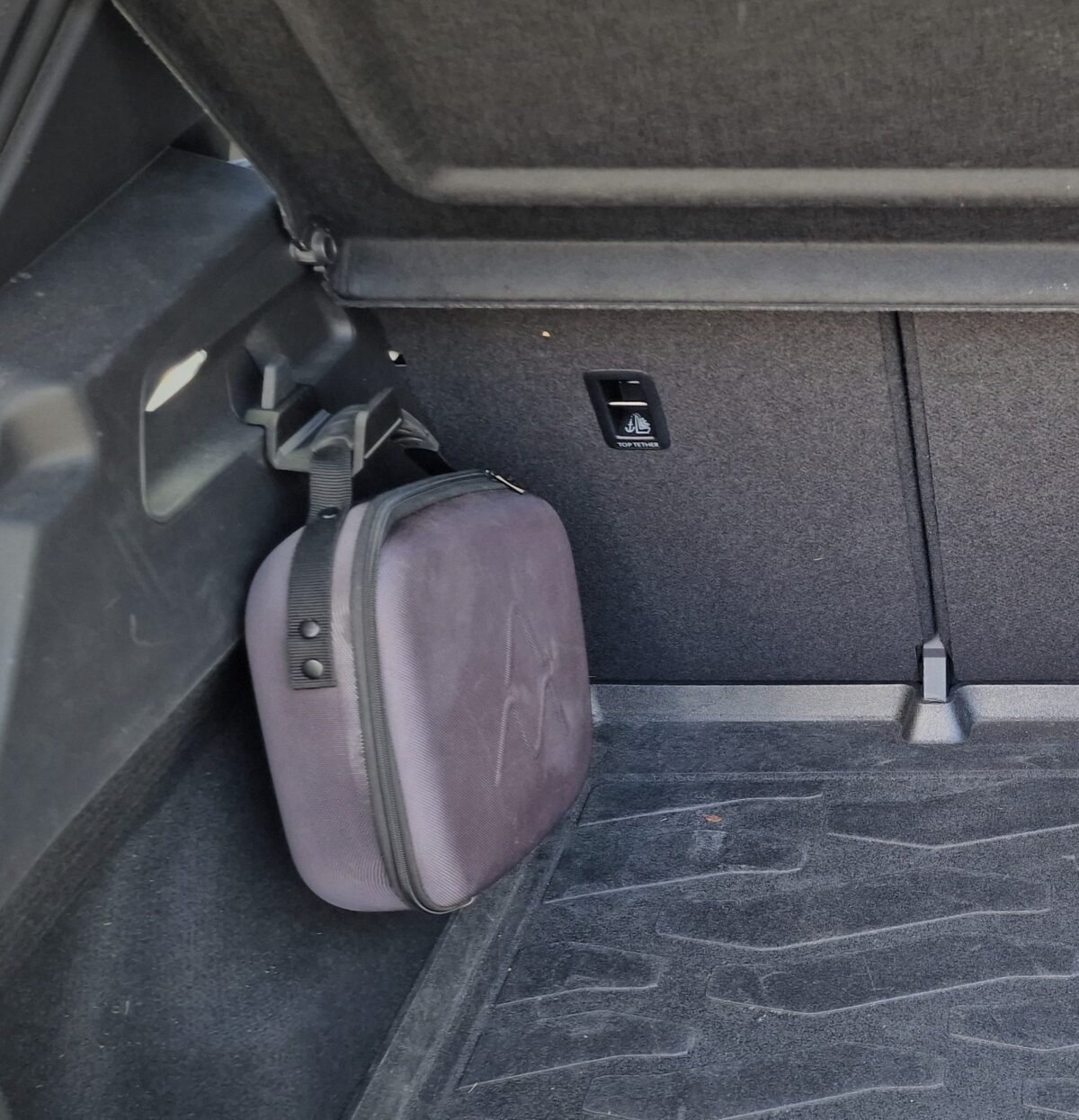 Trunk hook - Smoothbev